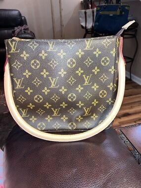 EUC Fashion Handbag